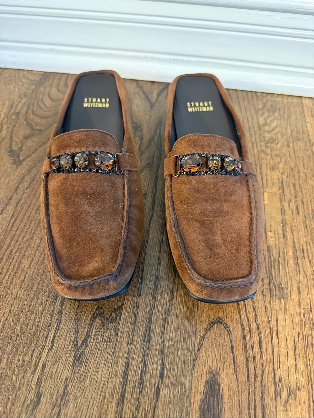 Stuart Weitzman Brown Suede Jeweled Crystal Loafer Flats 8.5 Runs Small